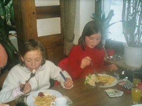 Die Klasse 5a am Fachtag 2003 im Wintersportgebiet