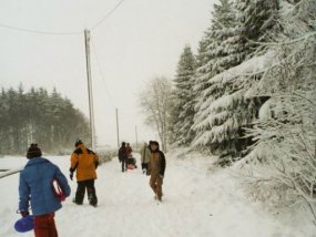 Die Klasse 5a am Fachtag 2003 im Wintersportgebiet