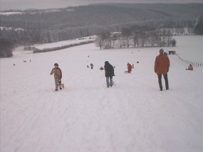 Die Klasse 5a am Fachtag 2003 im Wintersportgebiet